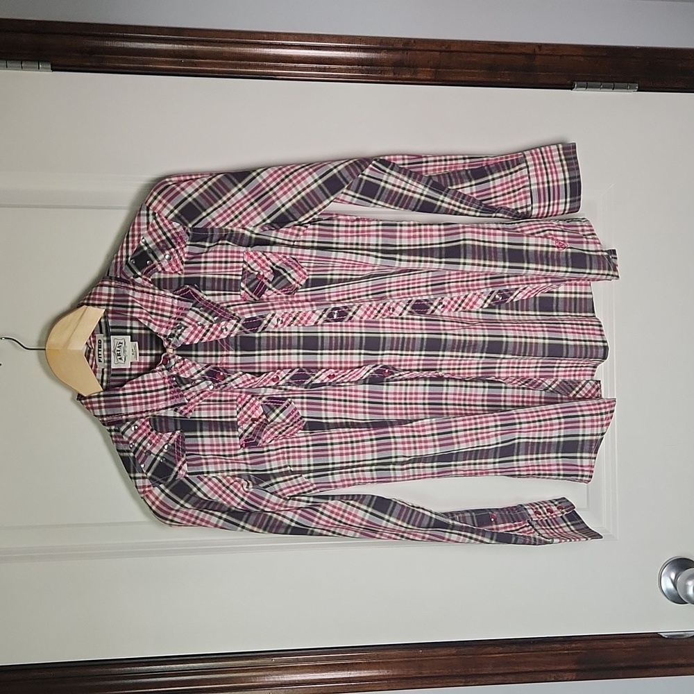 Ariat Western Style Button Down